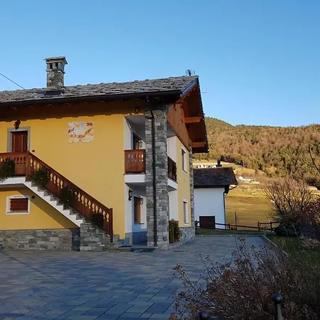 Paradis Entre Le Ciel Et Les Montagnes Verrayes